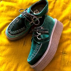 T.U.K Green Velvet Creepers